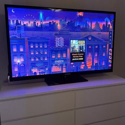 Samsung 60 Inch TV 