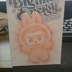 Labubu - Big Into Energy