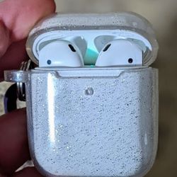  Apple AirPods with Wireless Charging Case & Protective Case W/ Clip