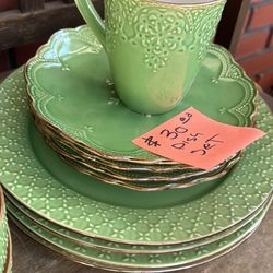 Dish Plate Set