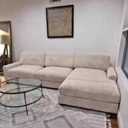 New 127x66 sectional couch/ free delivery