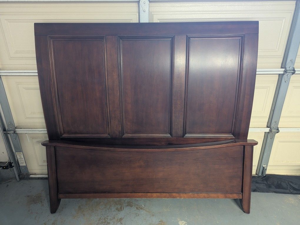 Queen Size Wooden Bed Frame