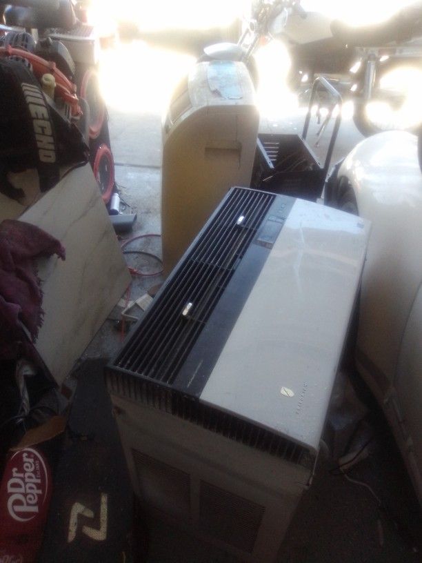 Air Conditioners Big window And Portible