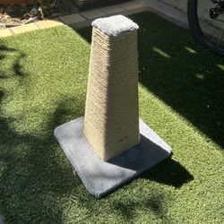 **UNUSED** - Cat Post