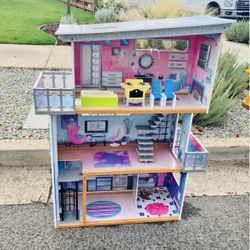 GIRLS DOLLHOUSE💓💓💓 