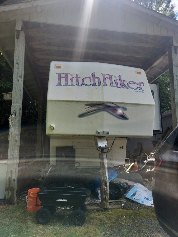 1998 Hitchhiker Premier 32ft