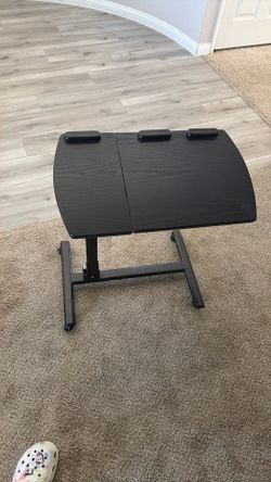 Laptop Rolling Table