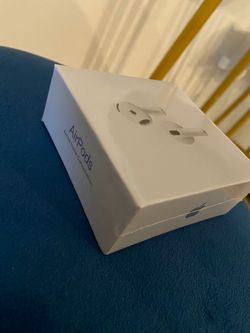 AirPods 4 (w/ noise cancellation)