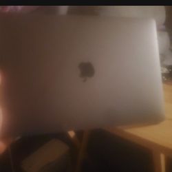 Apple Mac Book Pro 2017