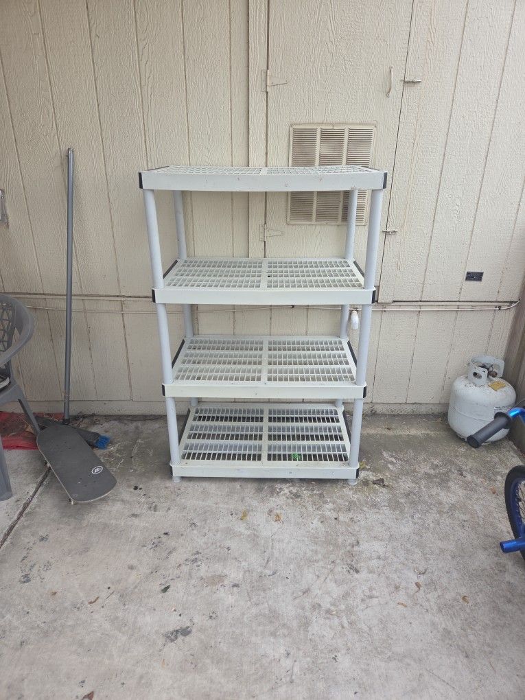Heavy Duty Plastic Shelf