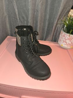 Charlotte russe boots like new