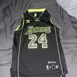 Kobe Bryant - Rare Neon Jersey Glow In Dark