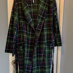 NWT Men’s Green & blue Plaid Goodfellow & Co Micro fleece Robe Pockets S/M