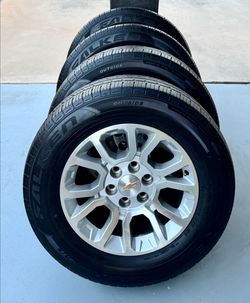 Good Set 👍 Chevy Silverado Tahoe Suburban 18" Wheels and Tires