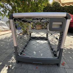 Diggs Medium Dog Crate 