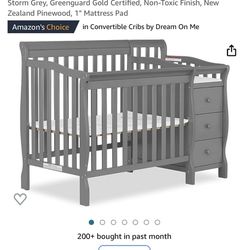 Baby Crib With Changing Table & Dressers 