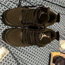 Jordan 4 Black Cat Size 5.5 