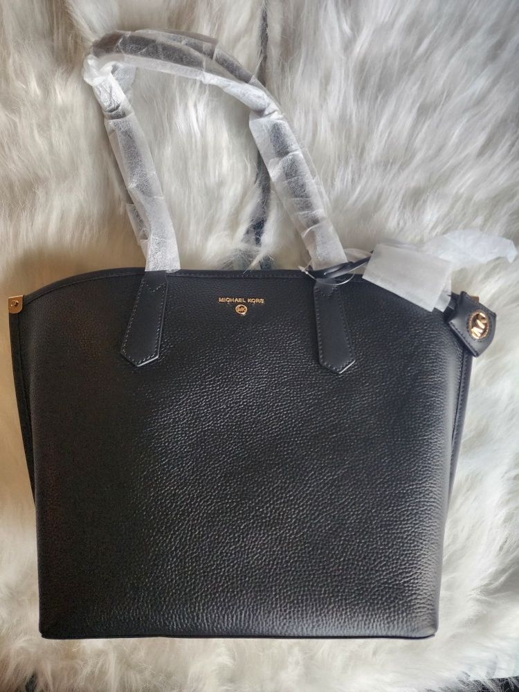 New Michael Kors Black Leather Handbag Bag Purse Tote