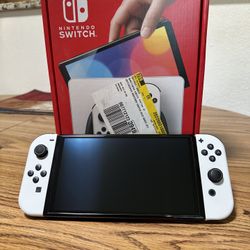 Nintendo Switch OLED