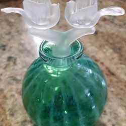 Vintage Perfume Bottle Blown Glass Green & Clear With 2 Birds For Stopper. One Small Chip On One Of The Birds Wing. See Last Photo