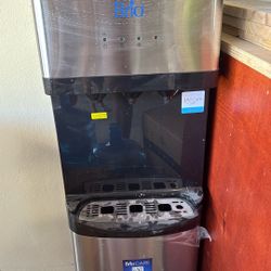 Water Dispenser 