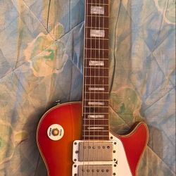 2012 Les Paul Replica With Gibson Case $400
