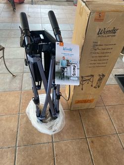 Wonder folding Rolling walker