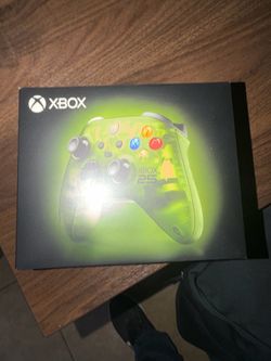 Xbox Series 25th Anniversary Controller