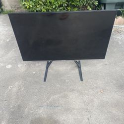 36in Samsung Flat Screen Tv
