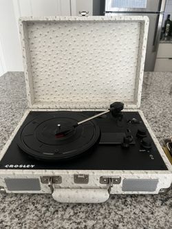 Crosley Vintage Vinyl Record Player
