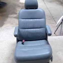 Middle Row Seat Leather Honda Odyssey 2001