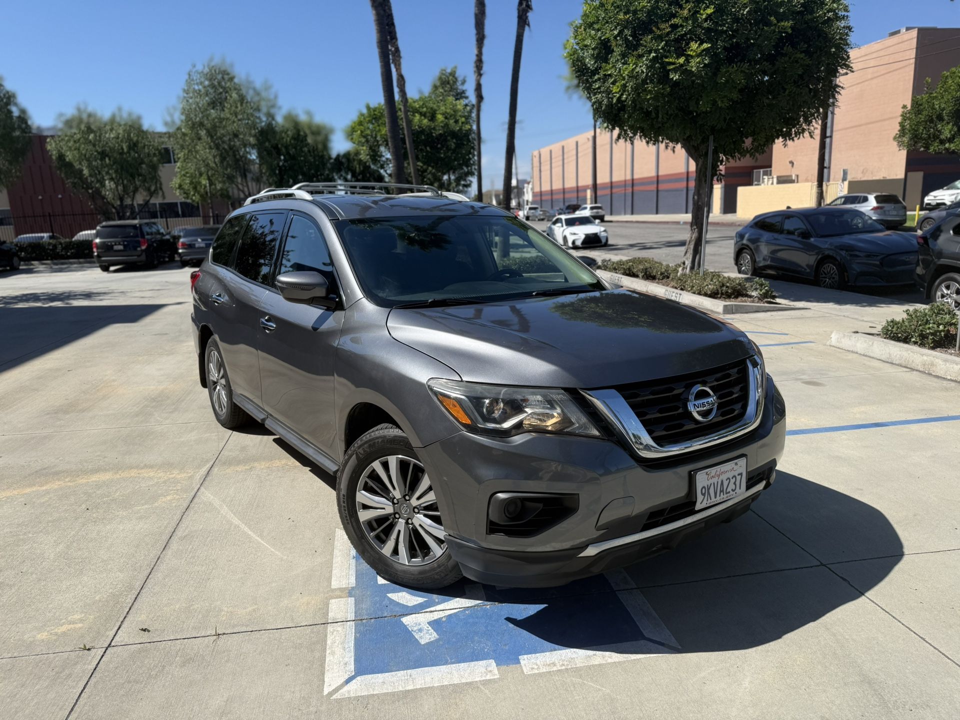 2020 Nissan Pathfinder