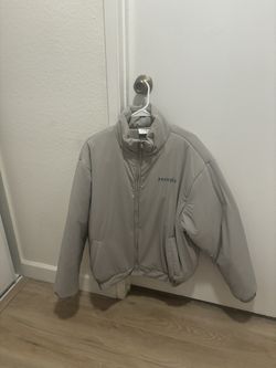 570 - ALPINE FLUFFY JACKET SAND OLIVE