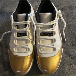2016 Air Jordan’s 11 Retro Low Closing Ceremony
