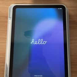iPad 10th Gen – 256GB – With Apple Pencil + Case + Charger (Excellent Condition)