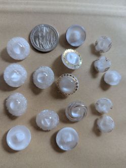 Vintage careved glass buttons