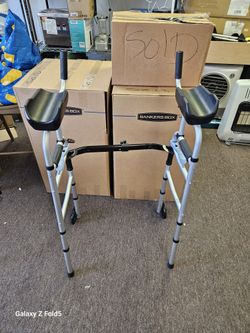 Costway Folding Wheel Walking Frame Adjustable Walker w/ Armrest Support Silver