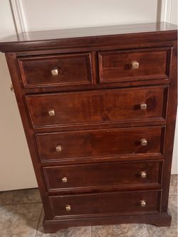 Dark Wood 5-Drawer Tall Dresser