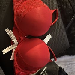 Victoria Secret Bra 38 D