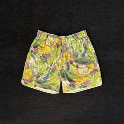 PUMA SHORTS SIZE X-LARGE