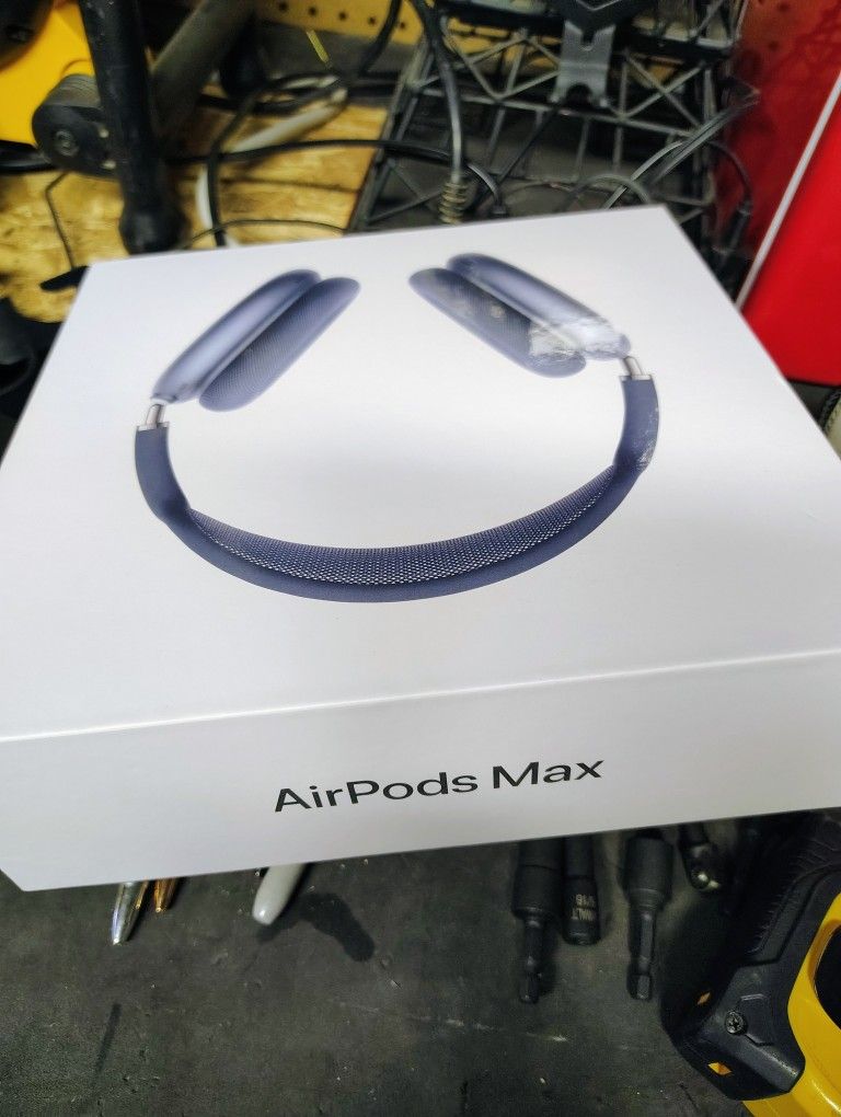Air Pods Max Blue New Never Used $160