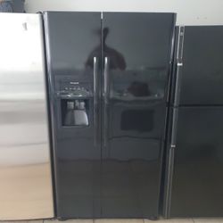 Frigidaire Fridge Black 