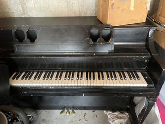 upright piano.