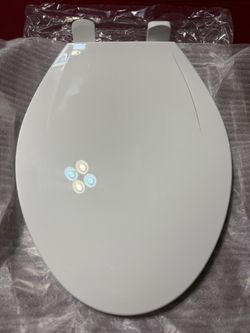 Brand New Toilet Seat 