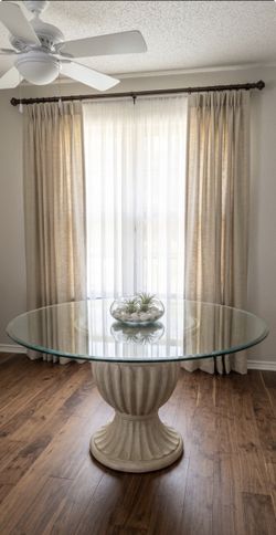 Elegant Round Glass Top Table