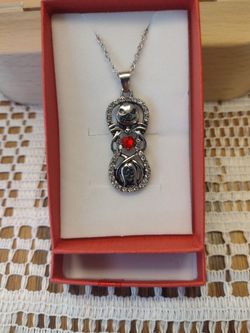 Nightmare Before Christmas Jack Skellington And Sally Necklace