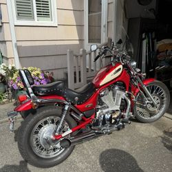 Suzuki VS800GL Motorcycle $4000 OBO