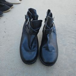 Women Boots