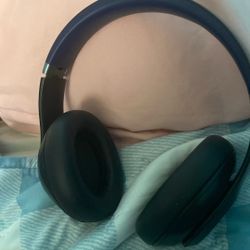 Beats Studio Pros 