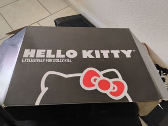 Hello Kitty Roller Skates